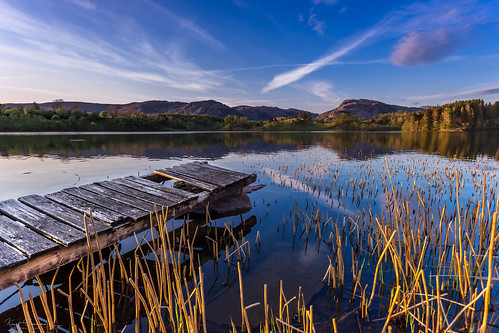 lake mountains water norway landscape quiet no bluesky calm silence rogaland