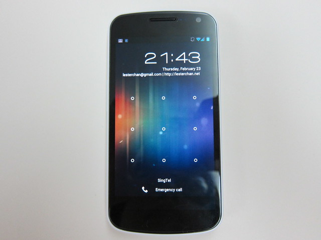 Galaxy Nexus - Front