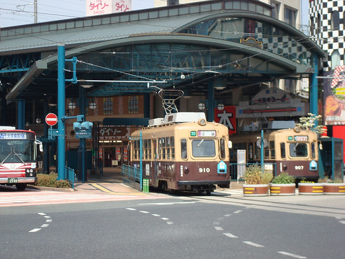 station japan architecture tram terminal hiroshima roofing
