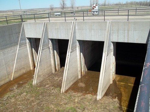 fish project canal bureau dam screen reclamation garrison diversion mcclusky