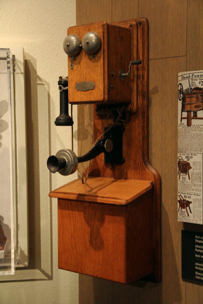 antiquetelephone
