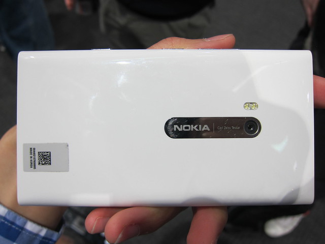 Nokia Lumia 900 (White) - Back View