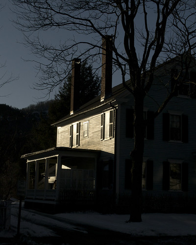 new winter light sunset shadow chimney england urban house reflection building architecture rural america greek town vermont afternoon village small victorian center tourist commercial elite porch wealthy expensive woodstock quaint picturesque trap vt photogenic revival upscale