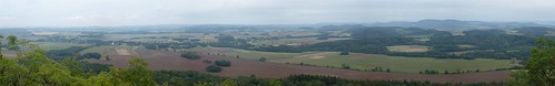 panorama landscape europa europe poland polska overlook sudety krajobraz lowersilesian ostrzyca punktwidokowy dolnośląskie masywczeski pogórzezachodniosudeckie wysoczyznaostrzycka pogórzekaczawskie