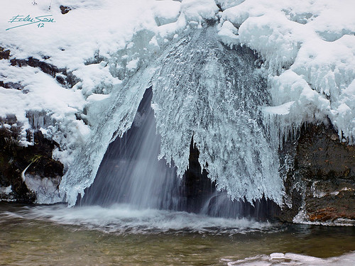 winter mountain snow detalle water creek waterfall formas frio hielo arroyo guadarrama carambanos
