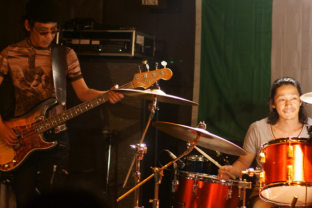 O.E. Gallagher live at Outbreak, Tokyo, 28 Apr 2012. 365