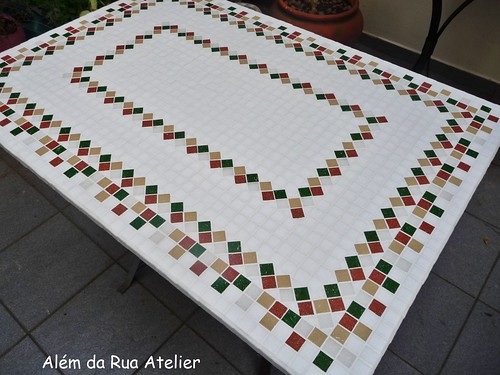 Tampo de mesa em mosaico