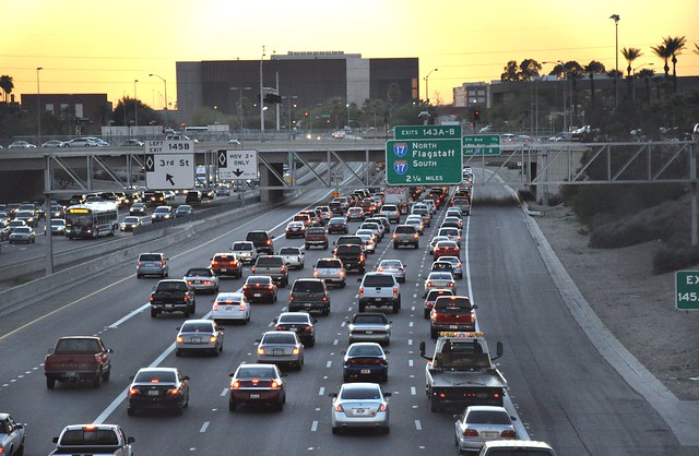 automobile-dependent Phoenix (by: Kara Newhouse, creative commons)