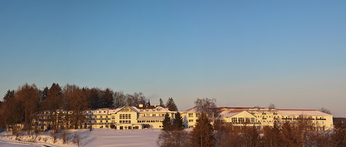 bad grönenbach winter cold snow schnee kalt helios klinik pano panorama sunrise dawn sonnenaufgang canon eos 40d canoneos40d 1755mm f28 17 55 1755 canon1755mmf28 canonefs1755mmf28isusm münchen