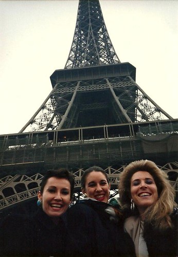 Neeta Kelly Joan Tour de Eiffel