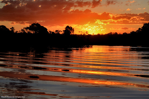 sunset river australia greatlakes nsw wallamba tuncurry bdi midnorthcoast darawank greatlakestourism wallambariver hallidayspointtourism darawankschool