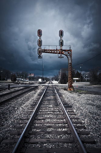 portrait usa storm clouds train dark point photography lights virginia us day crossing unitedstates cloudy unitedstatesofamerica tracks rusty rail vanishing signal crusty