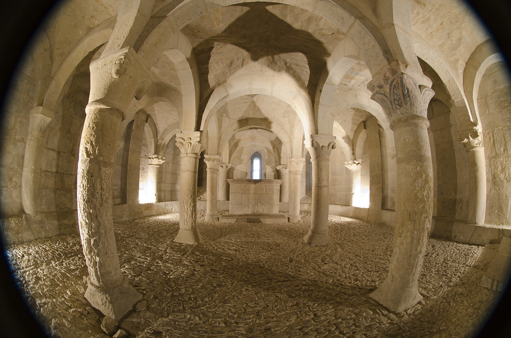 San Martin de Tours crypt
