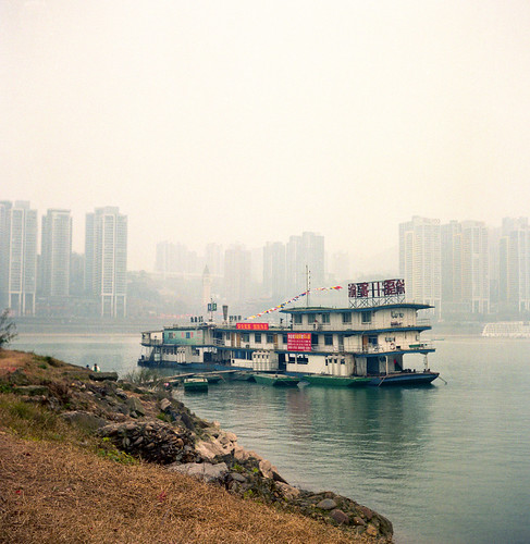 china lomo kodak 400 epson v600 中国 chongqing portra 2012 lubitel166u 重庆 嘉陵江
