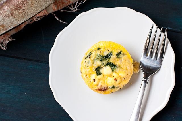 Muffin-Tin Omelets with Kale, Sundried Tomatoes, and Goat Cheese