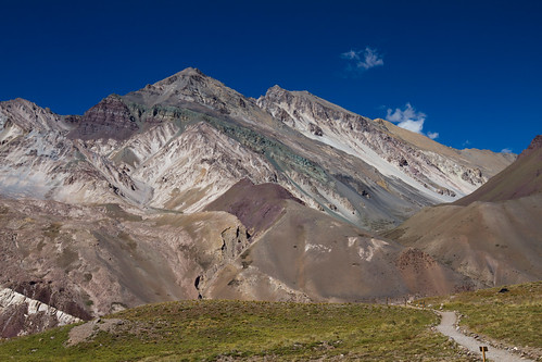 mountain argentina rocks colours mendoza minerals aconcagua 7000a