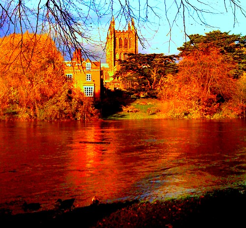 city colour river picnic cathedral herefordshire hereford iphone wye dailyshoot