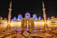 Abu Dhabi City Sightseeing Tour
