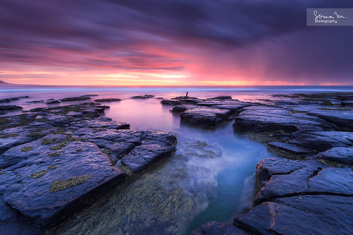 pink blue sea seascape reflection water sunrise canon dawn coast rocks south australia nsw 7d channel illawarra littleaustinmer