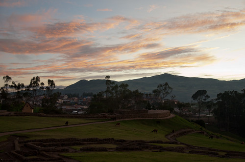 travel light sunset inca landscape countryside ecuador ancient nikon ruins dusk hills nikkor archeology ingapirca incanruins alpacas incan d90 cañar nikond90 18105mmf3556gedafsvrdx