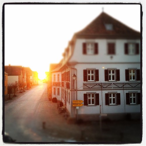 sunset square bayern bavaria sonnenuntergang dorf village lofi squareformat franken zeilitzheim iphoneography instagramapp uploaded:by=instagram