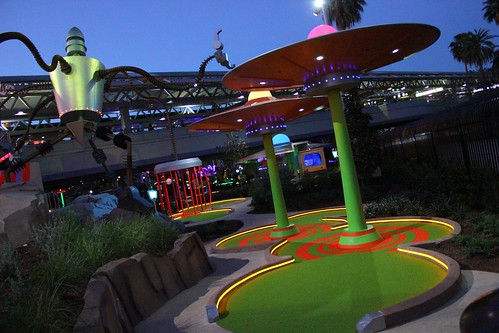 Invaders of Planet Putt mini golf at Universal Orlando
