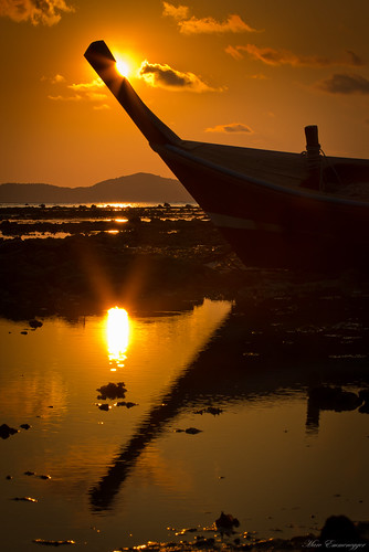 beach sunrise thailand phuket longtailboat rawaibeach