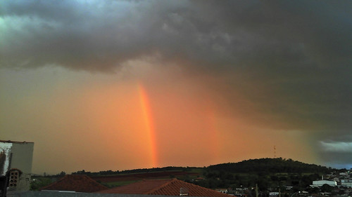 sunset pordosol storm mobile arcoiris clouds landscape rainbow paisagem motorola nuvens celular tempestade defy 365project magicalskies