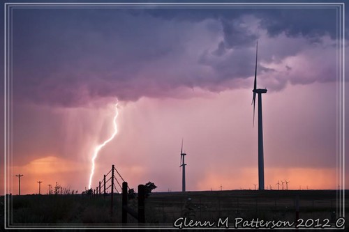 gmp1993 glenn patterson oklahoma sayre lightning storm thunderstorm sunset windmill windturbine wind sky pretty colorful thunder