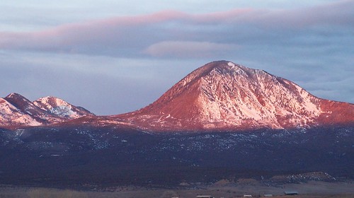 morning winter mountain snow southwest colorado peak cortez durango redrays