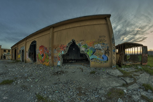 sunset muro graffiti nikon montana decay fisheye murales base dei nato ops ligure pian corsi calice opiesse
