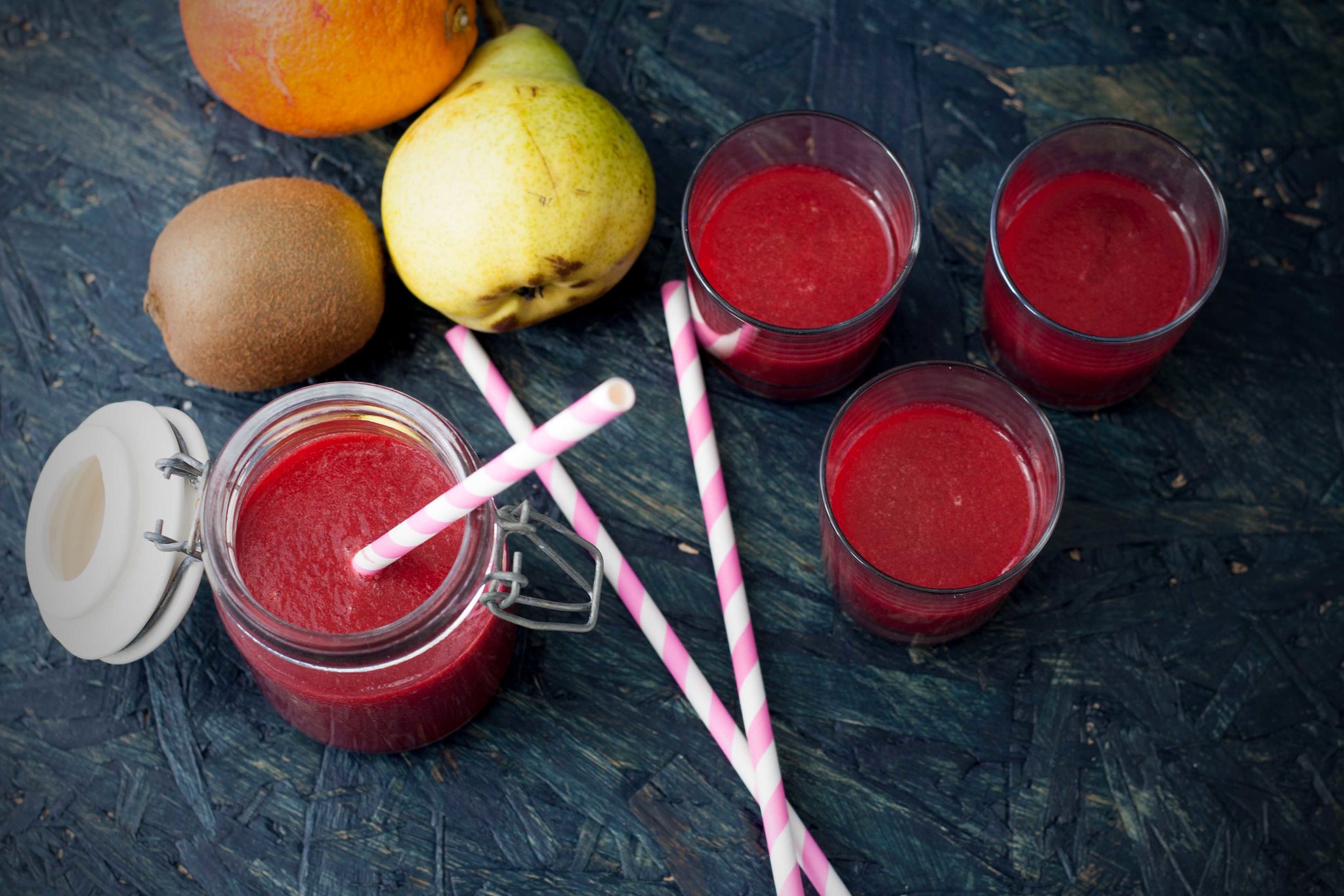 Friskpresset forårsjuice - Juice med rødbede og appelsin 