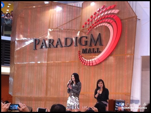 Kelly Chen vs Wan Wai Fun @ Paradigm Mall in Kelana Jaya, PJ