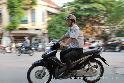 Hanoi Vietnam traffic (3)