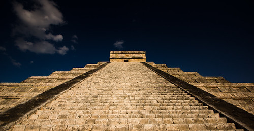 mexico ruins pyramid perspective el symmetry chichenitza mayan castillo elcastillo sonydslra65