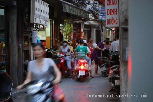 Hanoi Vietnam traffic (9)