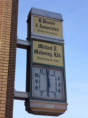 Chillicothe, IL First National Bank clock