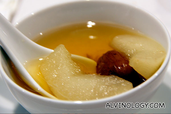 Chilled Moisten Snow Pear with Preserved Date