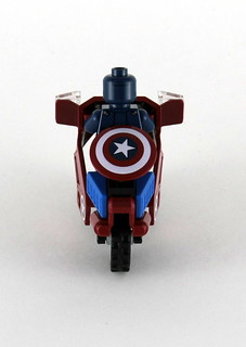 6865 Captain America's Avenging Cycle - Rear