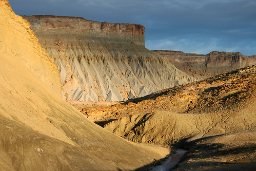 sunset cliff utah desert erosion blm caineville southcainevillemesa