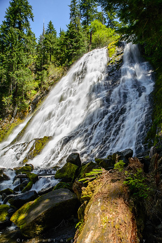 trees sky green water oregon us waterfall unitedstates falls crescent cascades willamettepass diamondcreek diamondcreekfalls carlmiller radiantnightphotography