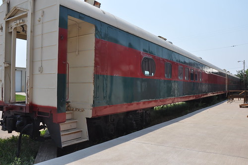 road car train coach colorado milwaukee passenger hiawatha olympian greeley