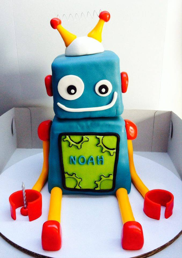Robot Cake by The Sugar Table (Jinno and Kate)