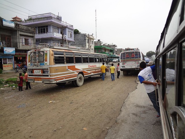 Autocarro desde Tansen até Lumbini via Bhairahawa, Nepal