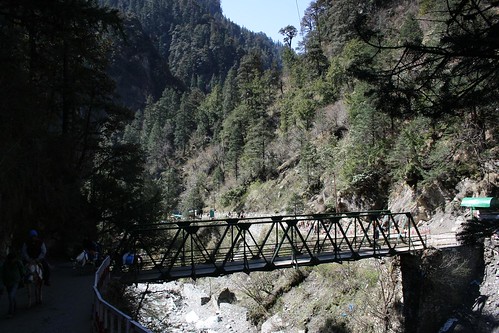 Yamunotri - footbridge across Yamuna
