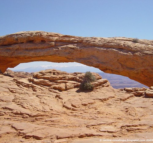 Mesa Arch weit klein copyr