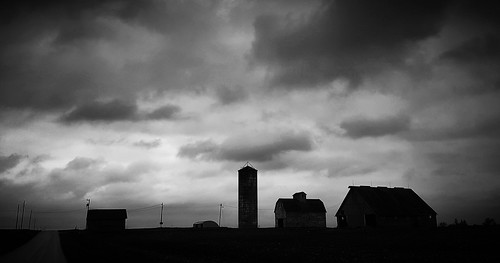 road sky storm weather silhouette clouds barn rural dark darkness decay farm silo backroad telegraph ruraldecay darkskies stormscape abandonedfarm barnsandfarms abandonedillinois cloudsstormssunsetssunrises telegraphtuesday