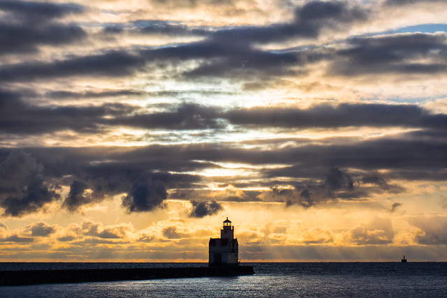 Sunrise, Lighthouse, Kewaunee, Lake Michigan, Cloudy, 