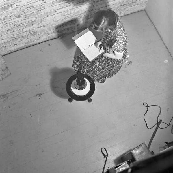 1938 Foucalt Pendulum in Elevator Shaft