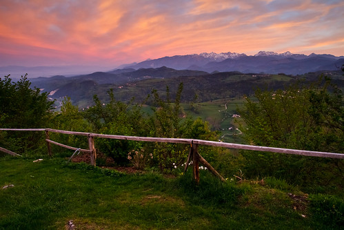 morning light alps sunrise julian view slovenia gora limbarska kamniks